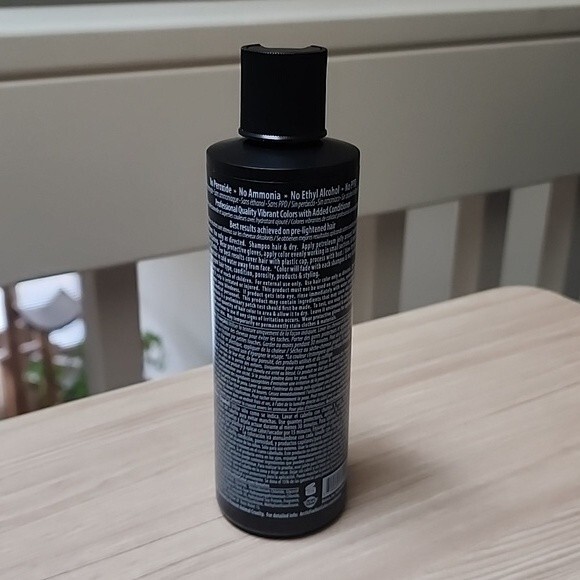 Arctic Fox Transylvania Semi-Permanent Hair Color - Picture 3 of 4